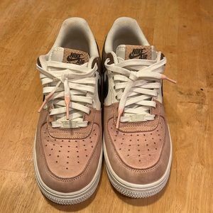 Nike Air Force 1 ‘07 LV8